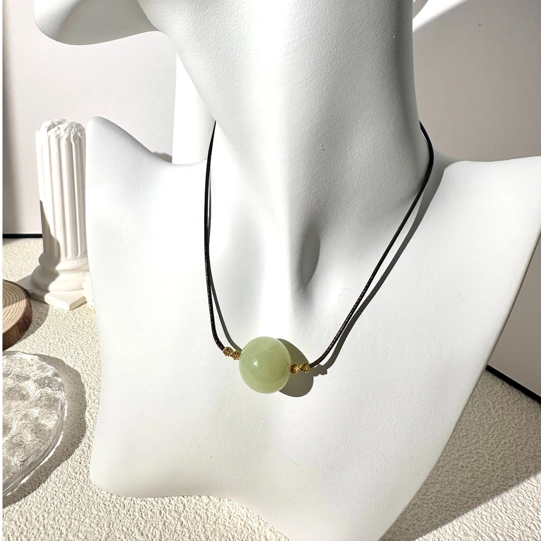 GN81701 和田玉黄白老玉无糖单珠 18mm