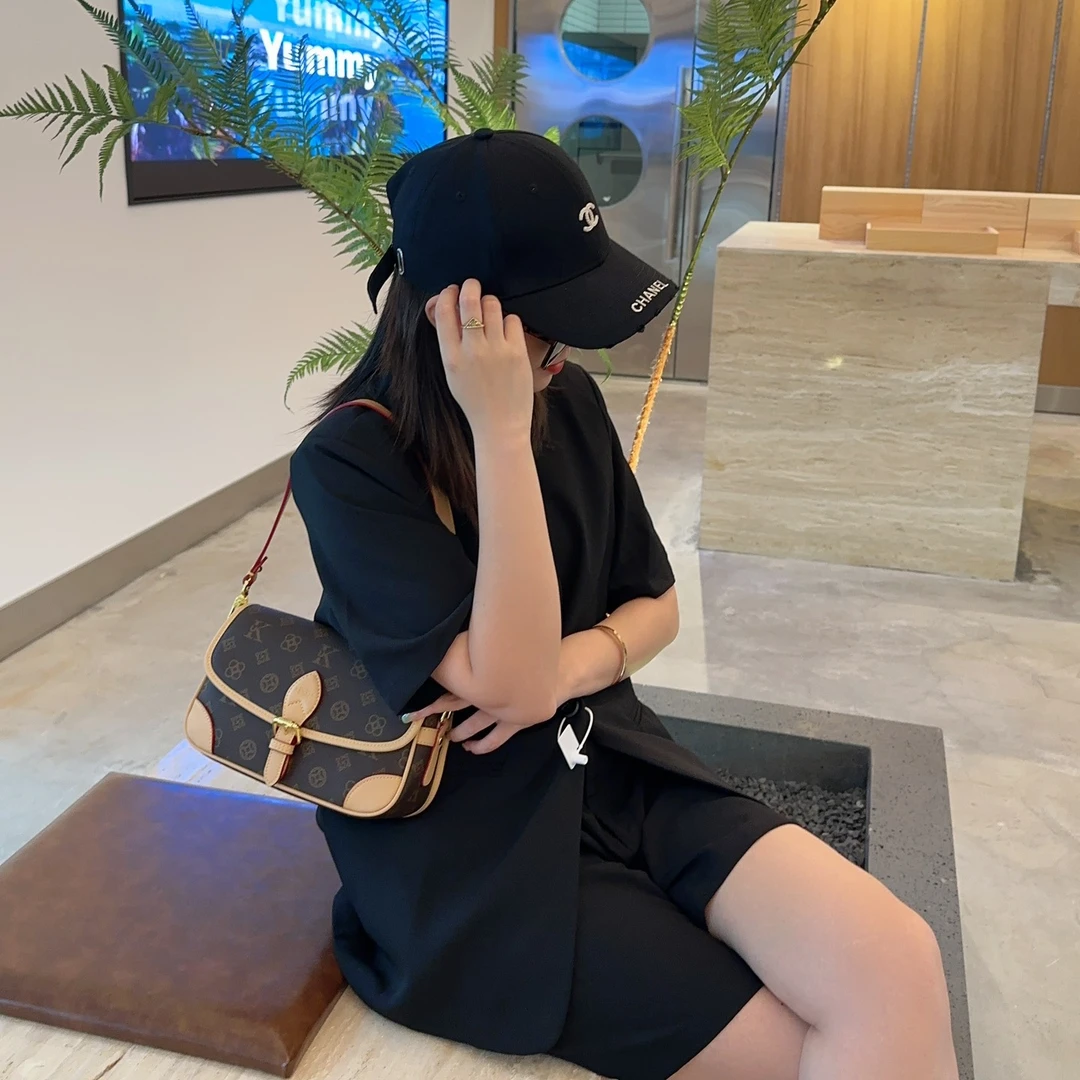 25情人节爆款护士包高级感复古时尚单肩斜挎气质女包Z-UK96068#