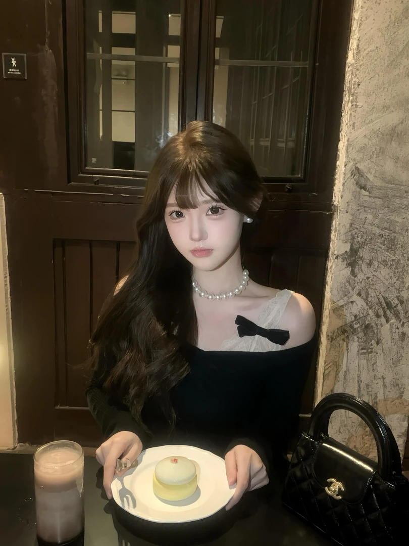 【现货】韩系辣妹风蕾丝拼接一字领针织衫女春秋修身纯欲绝美短上衣