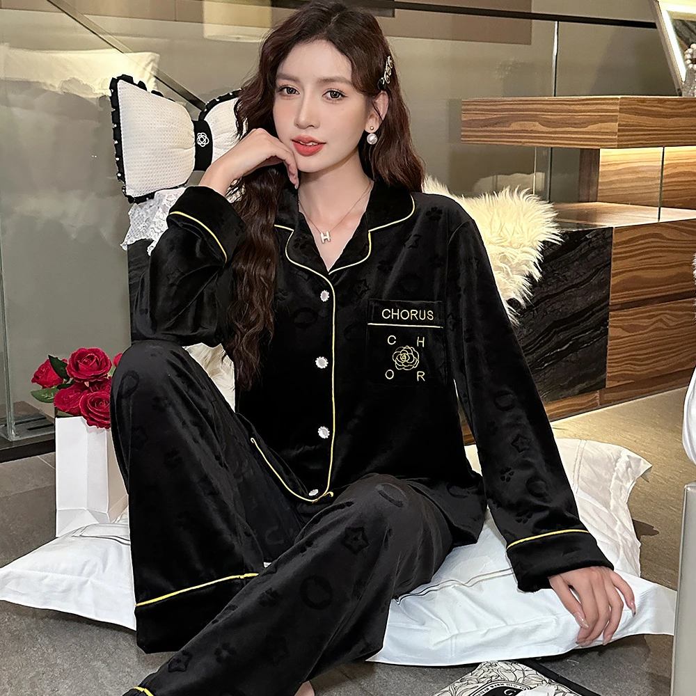 冬季海岛绒睡衣女保暖加厚小香风长袖套装大码宽松秋冬天家居服