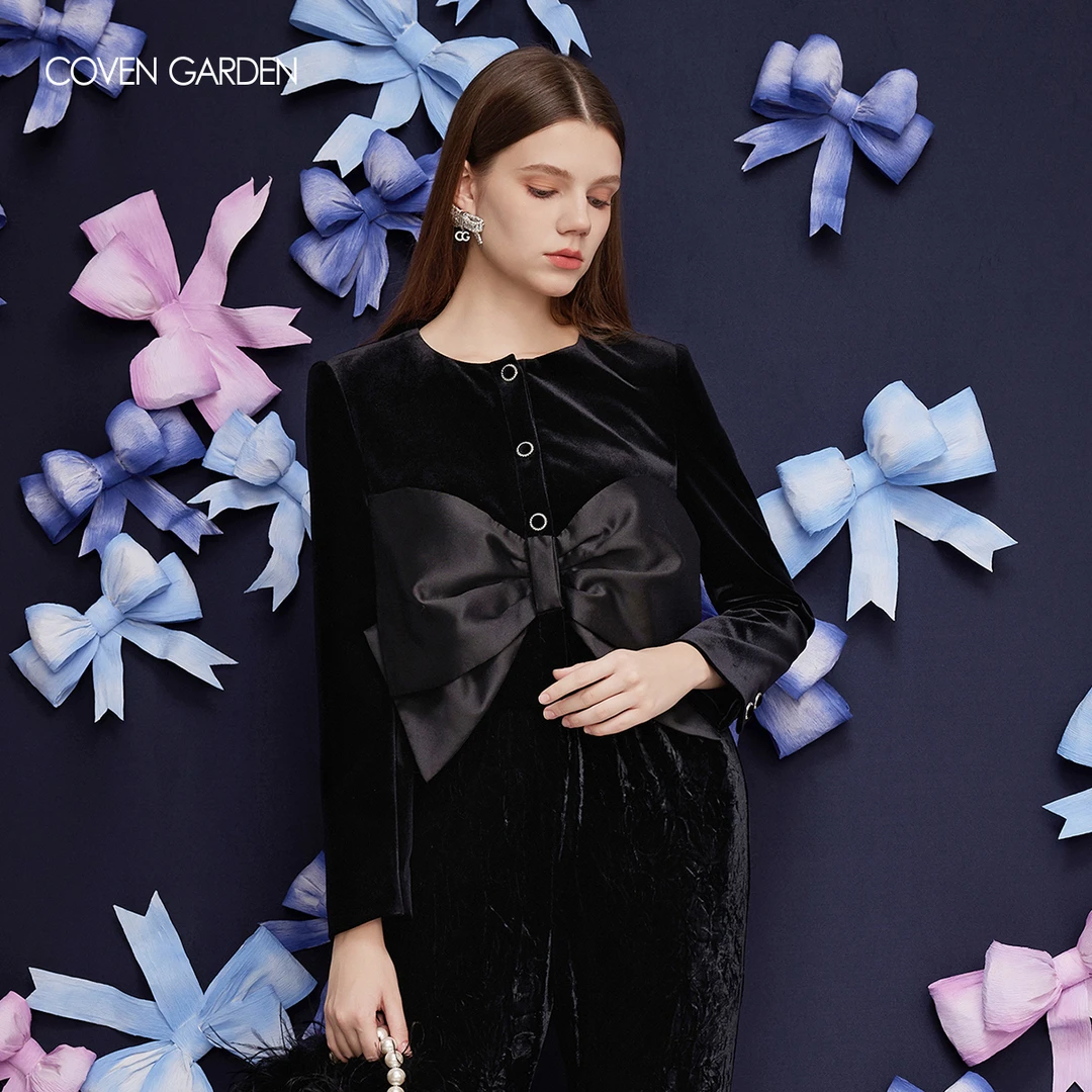 【达人专属】哥文花园弹力丝绒大蝴蝶结外套CLA3044520