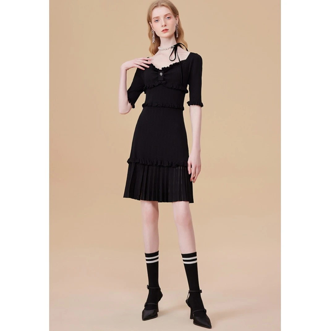 【陈大可】V领流苏裙摆连衣裙CTC3081208 COVEN GARDEN