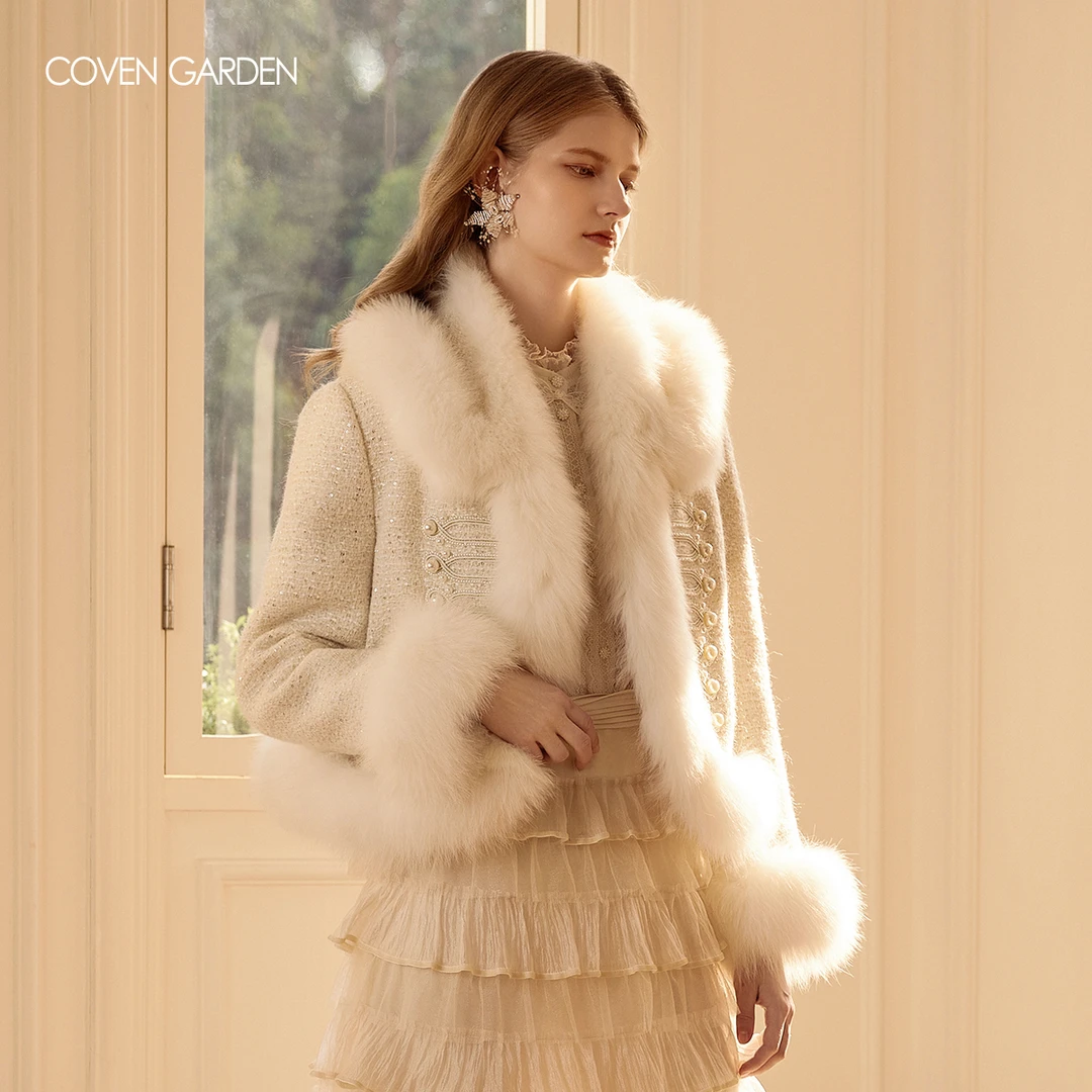 【哥文花园】 手工镶嵌珍珠闪片点缀时尚保暖外套 CLA4332440