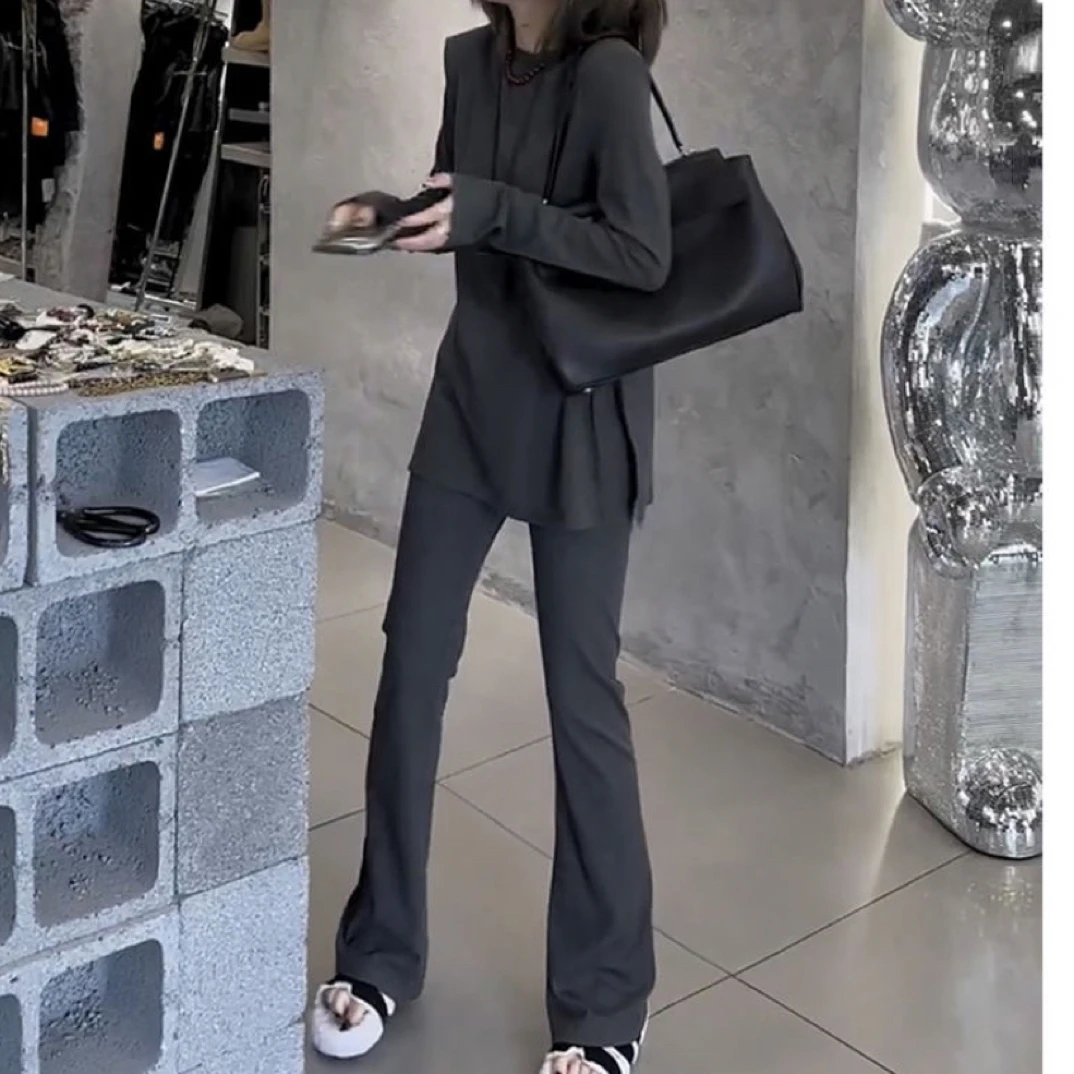 2025早秋新款气质休闲中长款女装