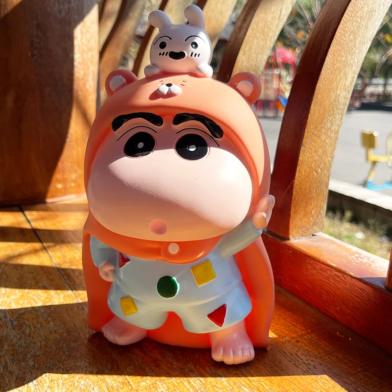 23cm皮卡丘蜡笔小新手办披风小新存钱罐卡通公仔桌面摆件潮玩礼物