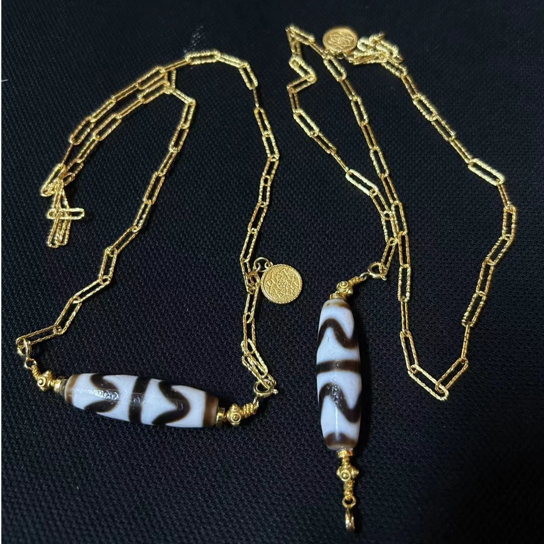 壹加 | 玛瑙双牙牙牙横款锁骨链多样性发其一