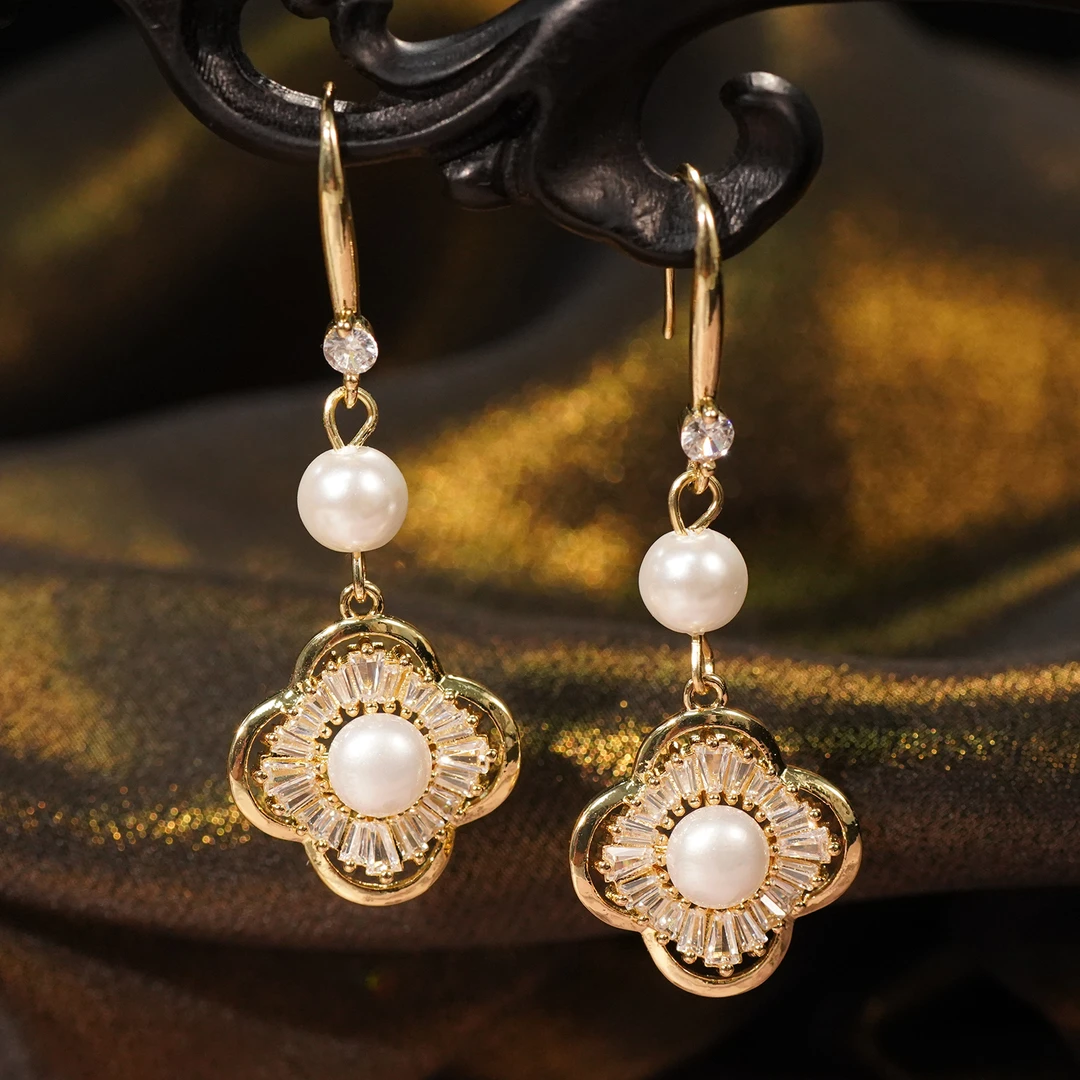 铜合金耳饰 LeLe 耳钉 新中式复古花花轻奢时尚气质简约 9885