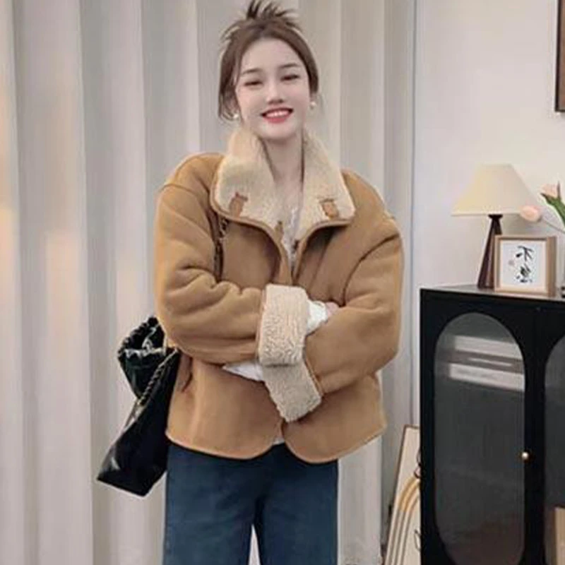 2025秋冬羊羔绒两面穿皮毛一体短款外套女小个子加厚加绒保暖大衣