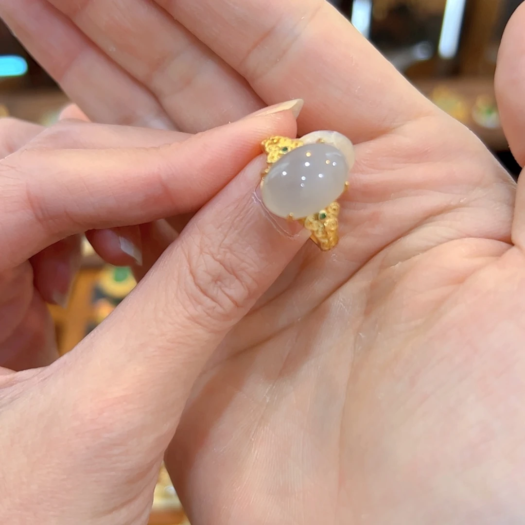 【闪购商品】和田玉戒指未镶嵌