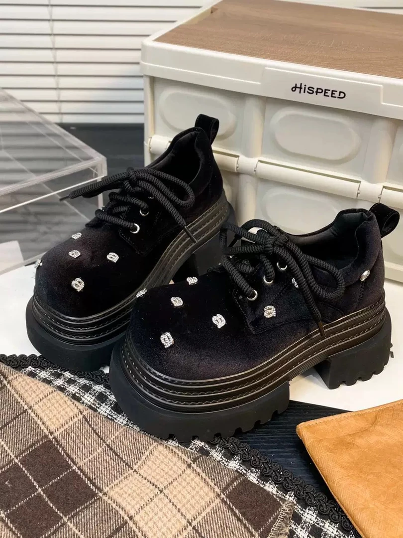 秋冬新款厚底增高乐福鞋女欧货丝绒面料时尚增高短靴111-91沃