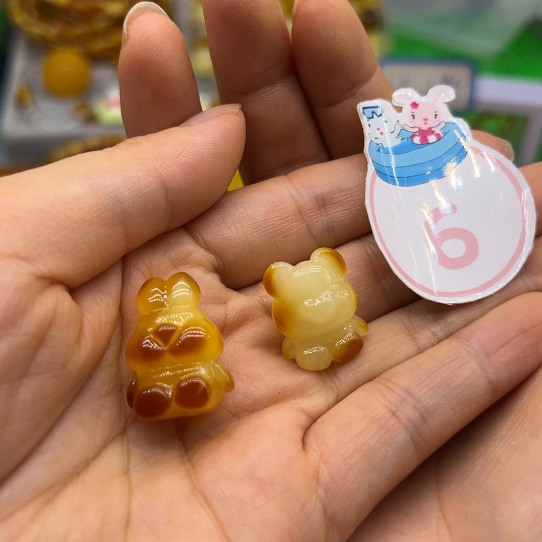 琥珀裸石未镶嵌过*琥珀