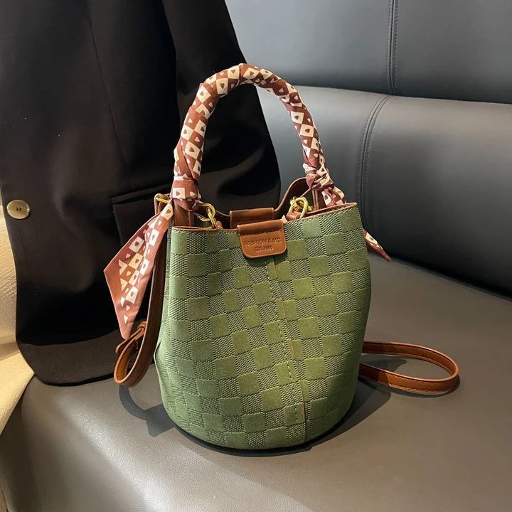 包包女新款流行设计绿野仙踪格纹水桶包款洋气质感子母斜挎包