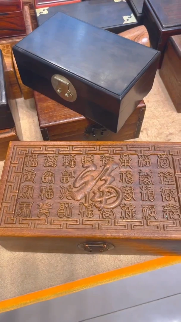 【闪购商品】木雕刻百福 首饰盒
