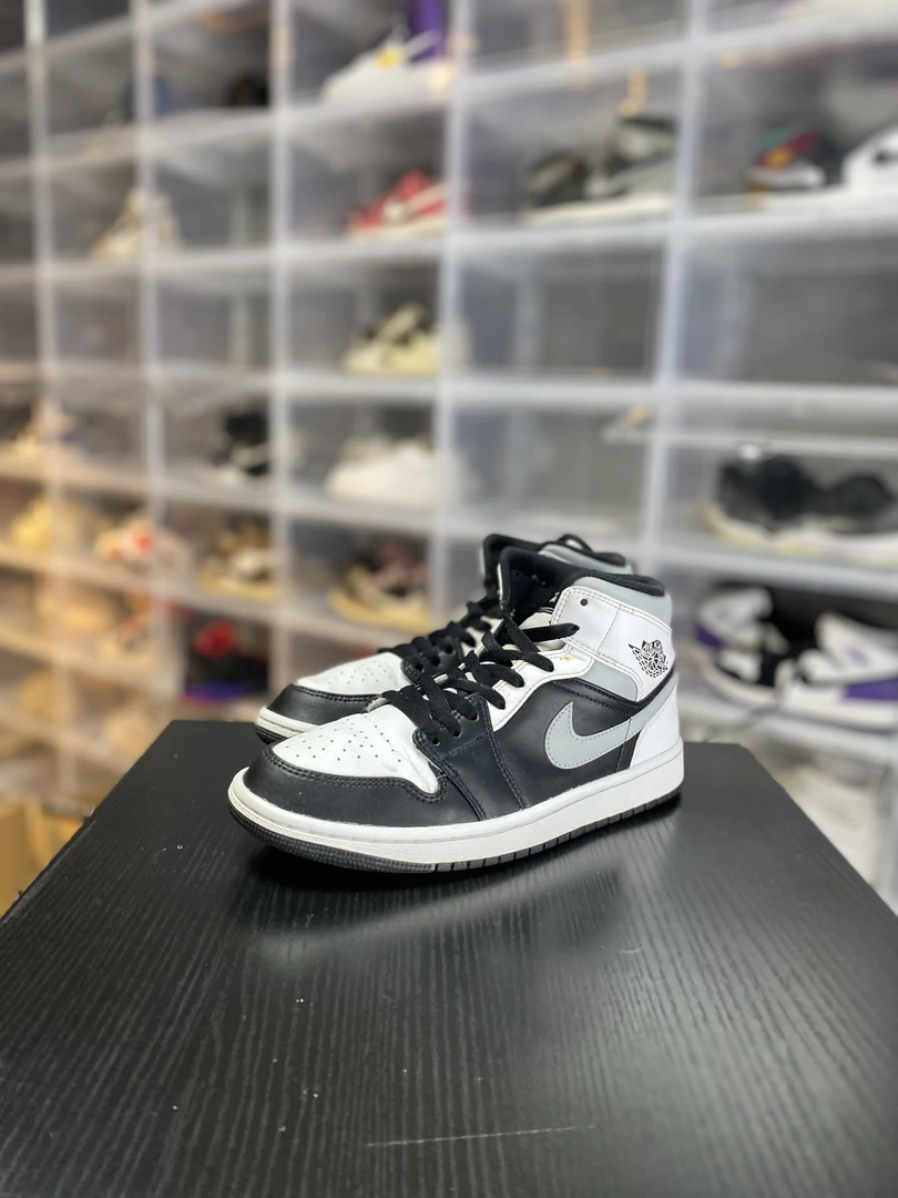 aj1黑白熊猫休闲鞋/42/已精洗/全新参考价1765