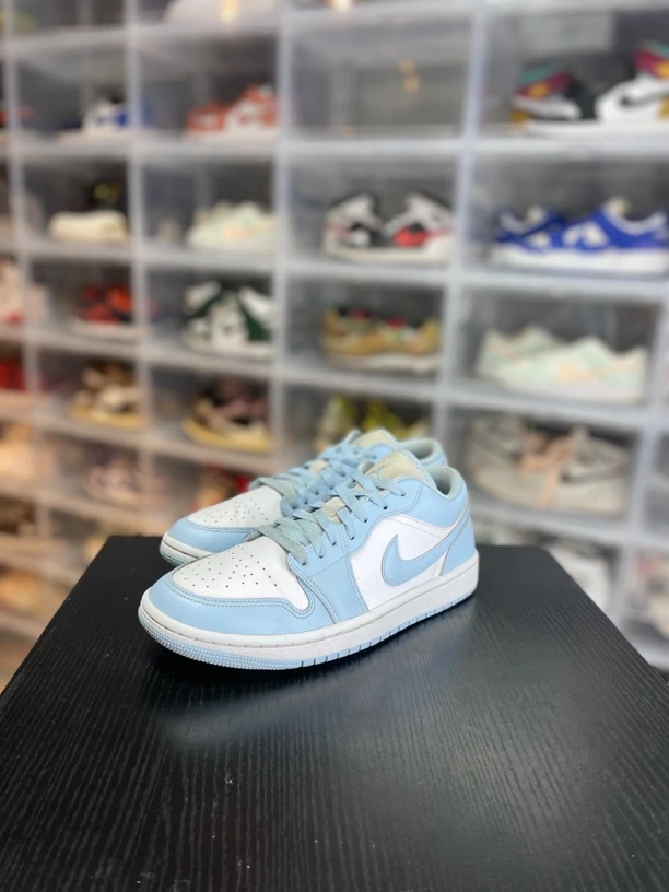 aj1北卡蓝休闲鞋/40.5/已精洗/全新参考价1216