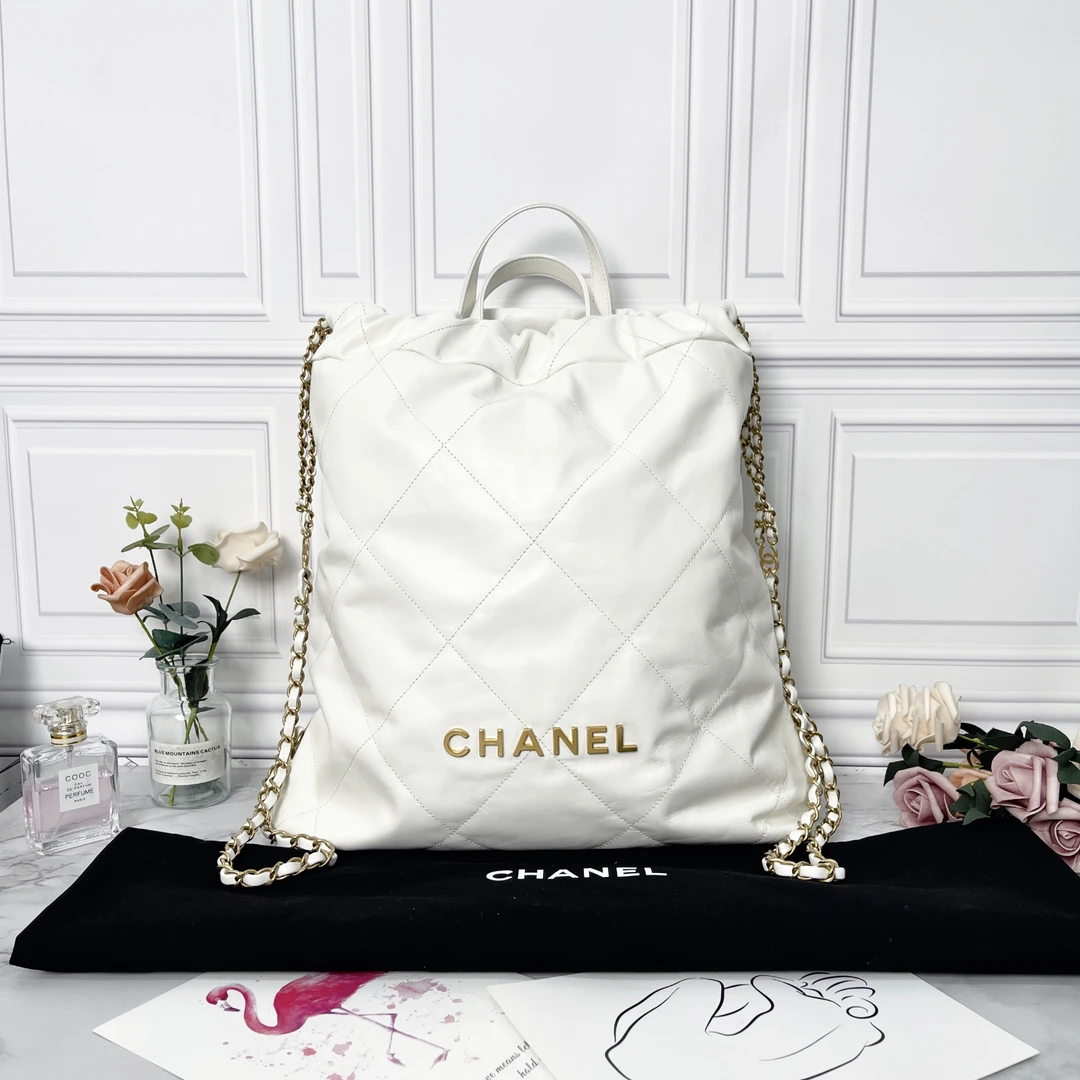 95新 Chanel/香奈儿 CHANEL/香奈儿白色22 bag大号背包AS3313