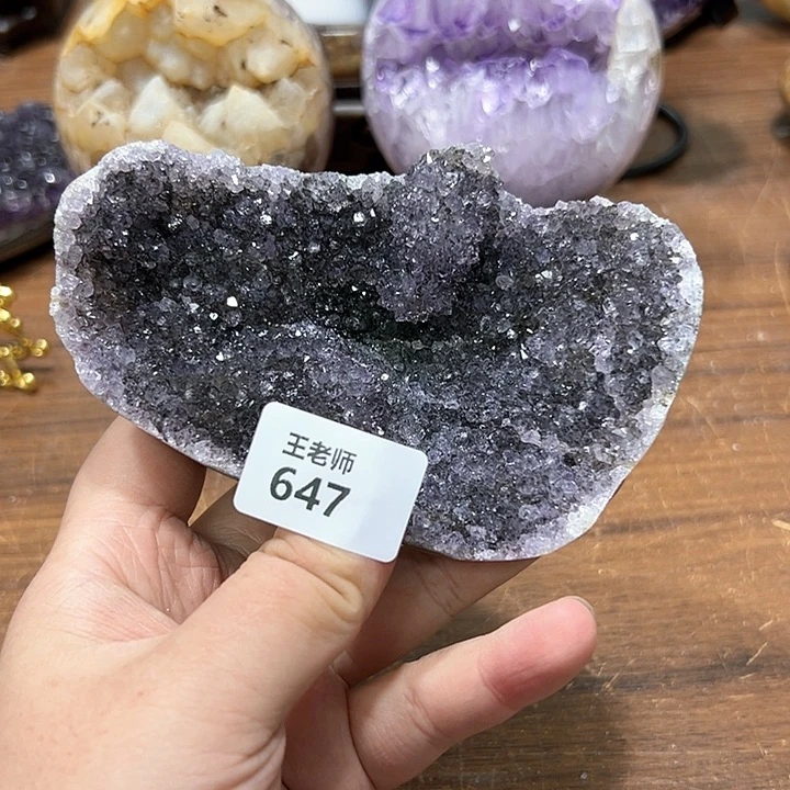 紫晶大型摆件(非配饰)未镶嵌