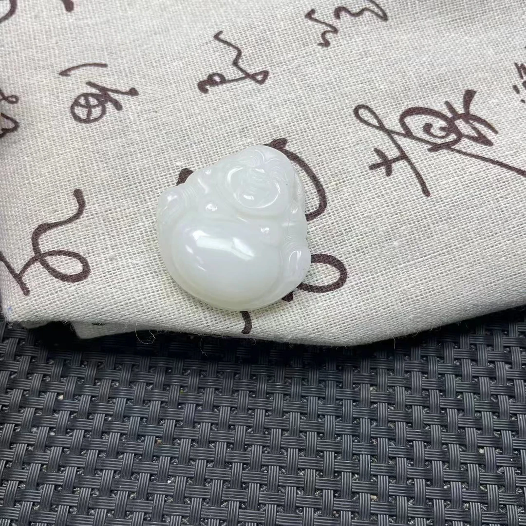 【大喜儿】白色佛吊坠-1WQ479