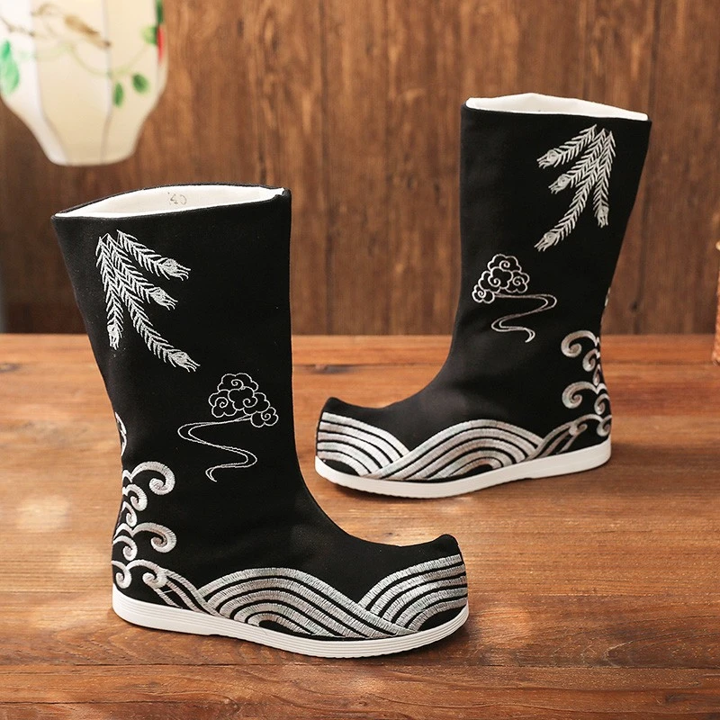 古装汉服男鞋增高靴子男款明制皂靴翘头戏靴防水橡胶古代绣花官靴