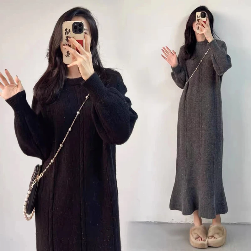 孕妇装连衣裙秋冬装新款时髦星空针织鱼尾裙宽松中长款加厚过膝裙