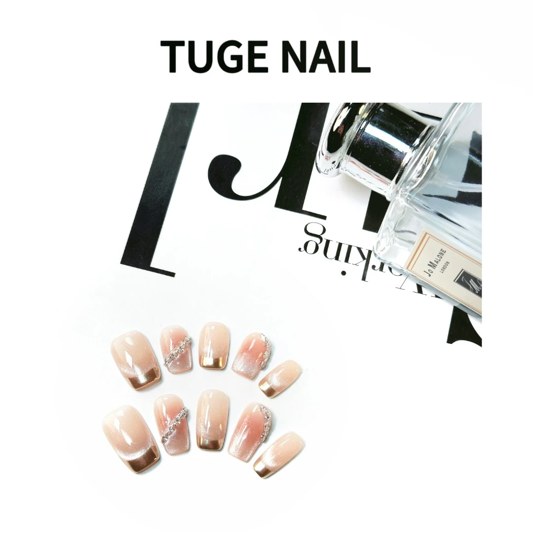 TugeNail "杜莎”爆钻纯欲显白美甲纯手工穿戴甲-小鱼儿