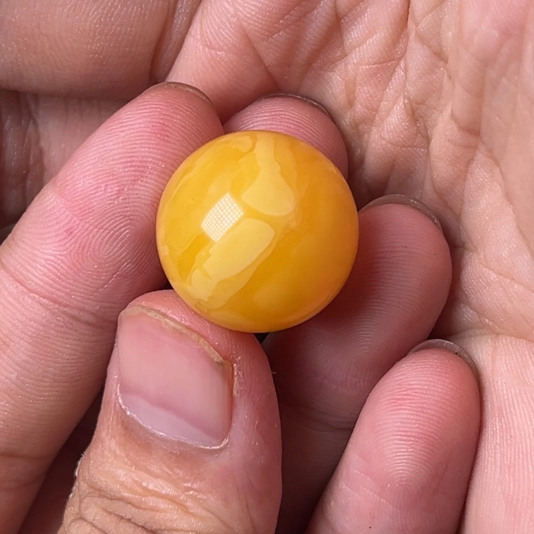 琥珀裸石未镶嵌蜜蜡焦皮料20毫米