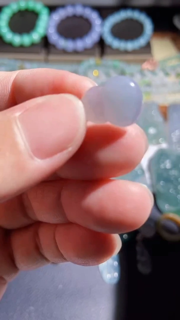 【闪购商品】翡翠颈饰未镶嵌1