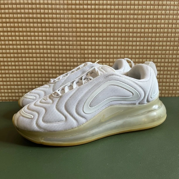 42码 Nike720白 市价1269 二手无原盒 95新