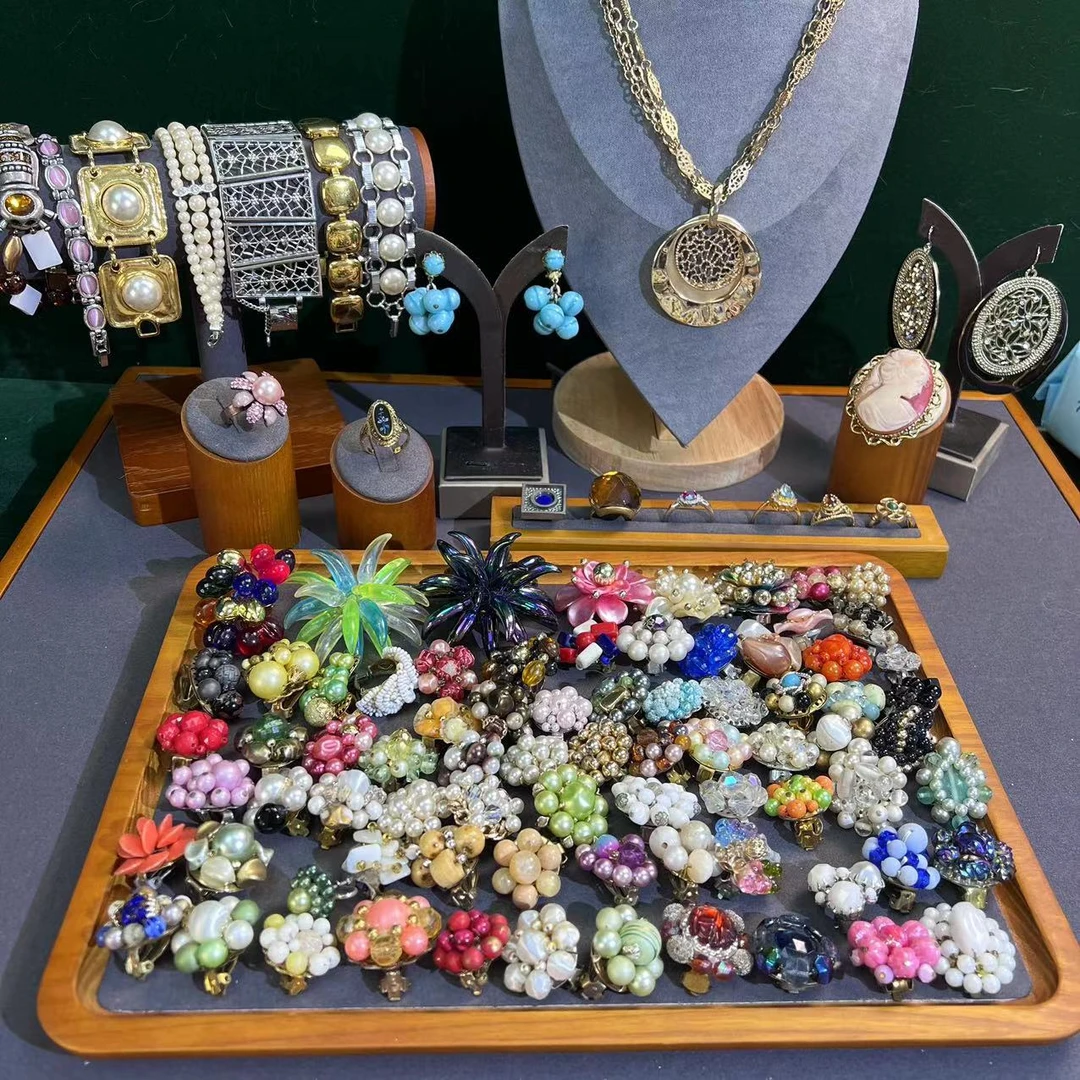 铜合金耳饰 中古回流耳环项链胸针随机发