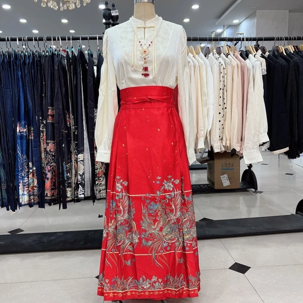 仔仔家春秋新款裙子主播叫号去拍