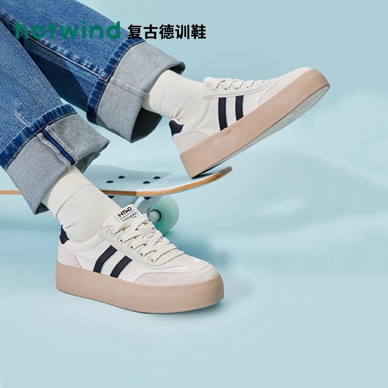 【现货】热风2024年春新款女士炸街小白鞋百搭透气厚底低帮H14W4518