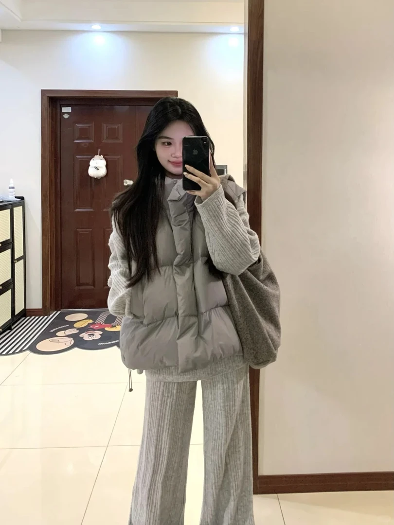 2024新款冬季搭配一整套韩版叠穿棉服马甲针织衫阔腿裤显瘦三件套