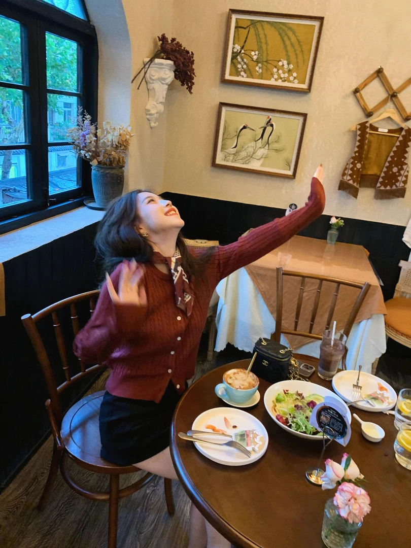 秋装搭配一整套奶系穿搭小香风毛衣短裙两件套装女早秋季新款女装