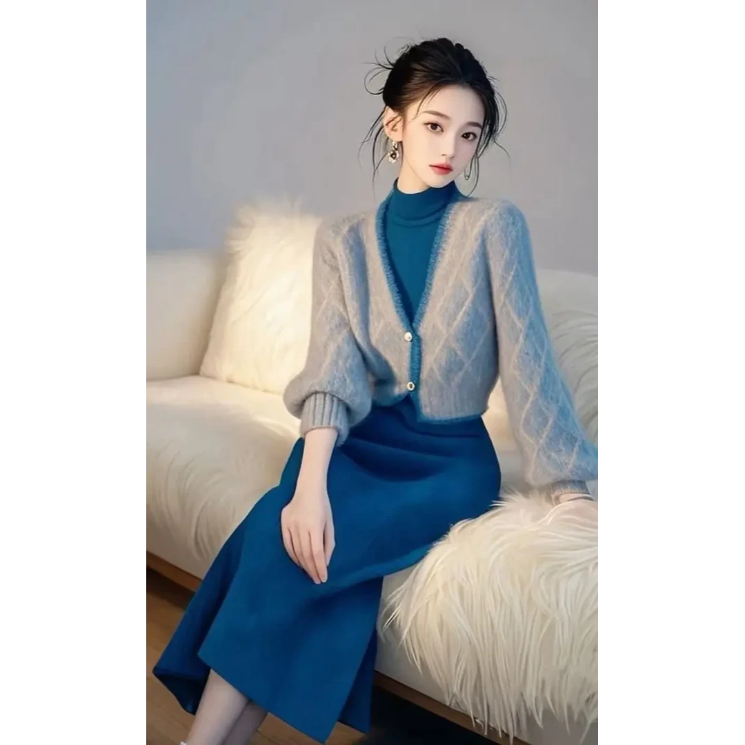 3725+3726独特绝美气质名媛小香风蓝色毛衣针织连衣裙套装