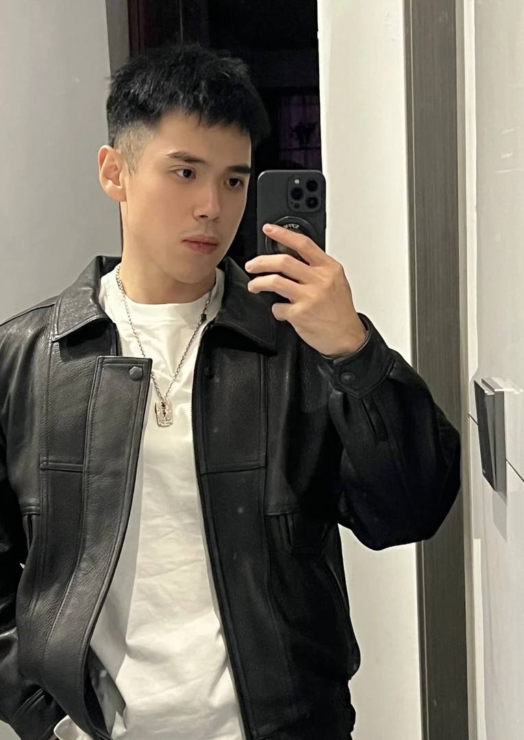 直播福利皮衣鹿港风设计师  磨边小破皮瑕疵严重