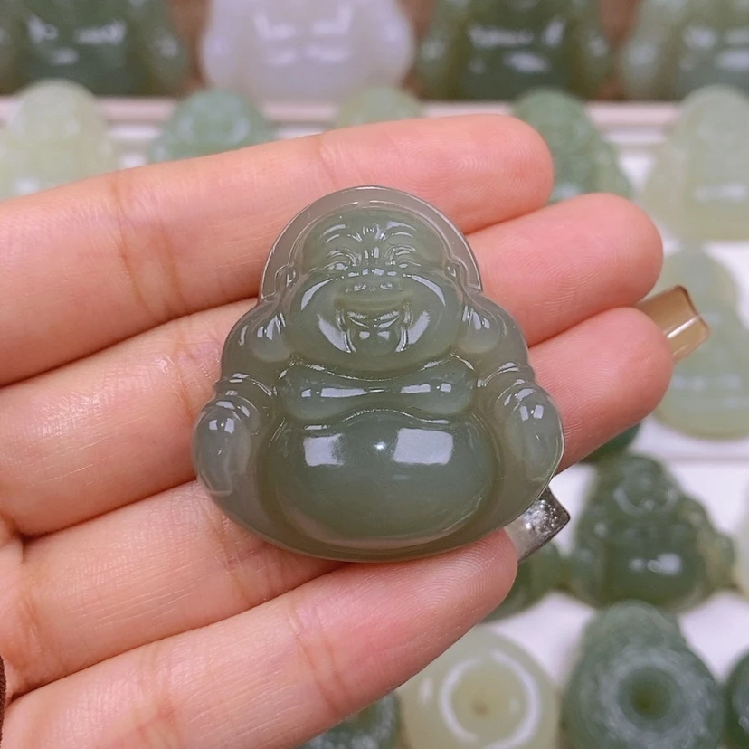 【闪购商品】和田玉颈饰未镶嵌娃***