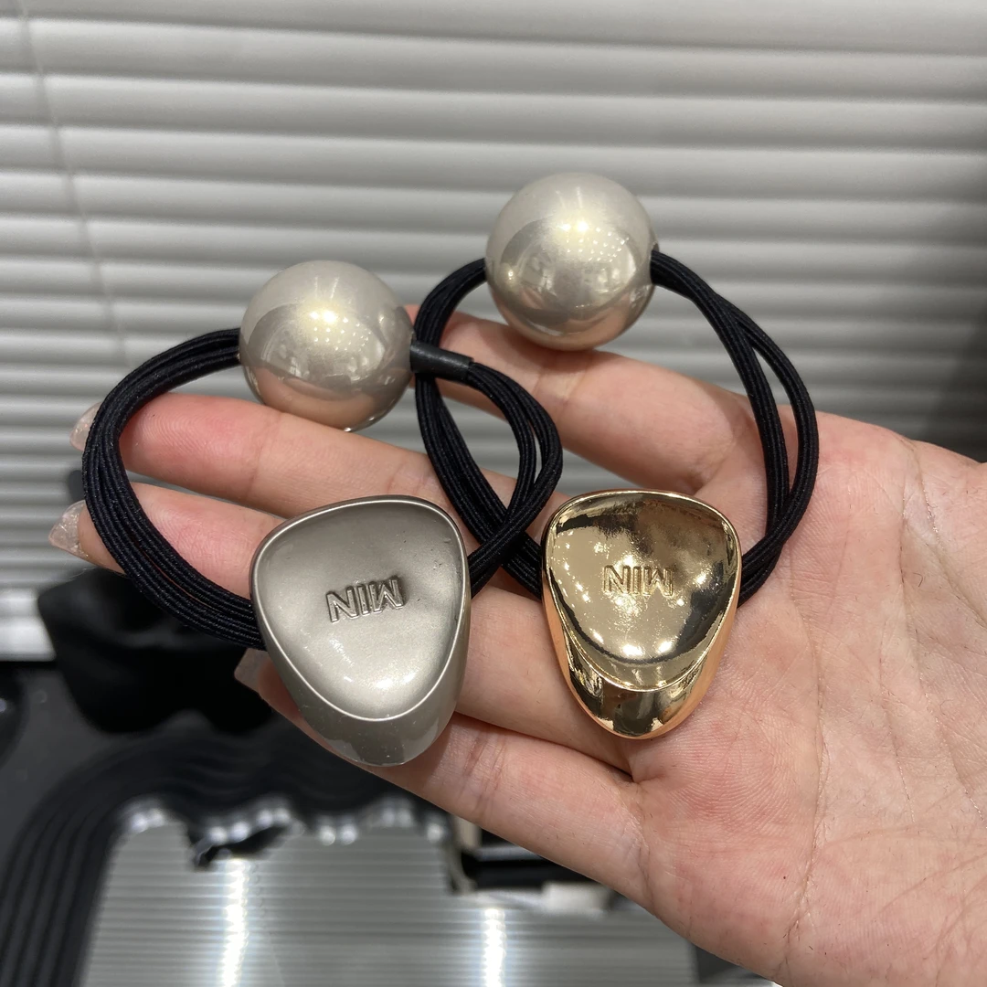 E3769 小众时尚气质珠珠发圈秋冬新款高弹耐用橡皮筋马尾发饰发绳