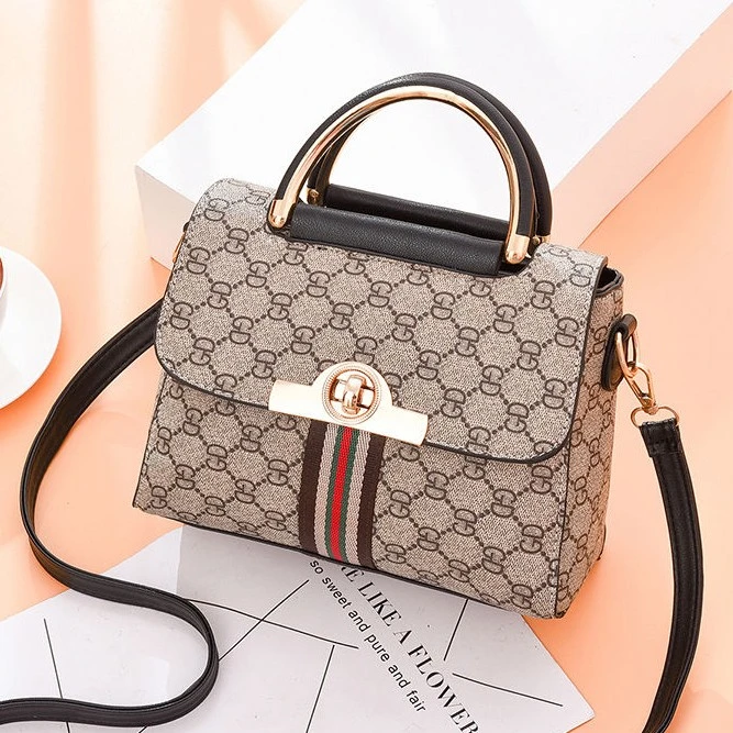 网红时尚百搭女士小包包 ins潮流简约单肩包斜跨休闲多层洋气