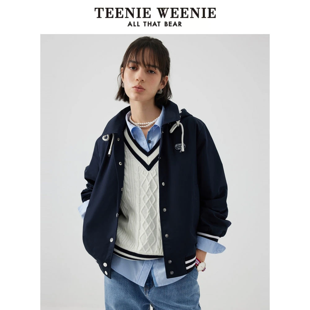 *TeenieWeenie小熊24翻领连帽棒球外套学院风小个子女TTJJ243801P