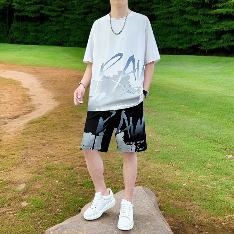 青少年短袖短裤冰丝速干套装夏季冰丝T恤潮流宽松休闲男士学生
