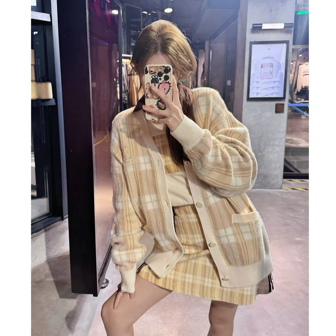 ADIDAS SPO KNIT CARDIGAN 情侣款学院风格纹针织运动开衫 JC6846