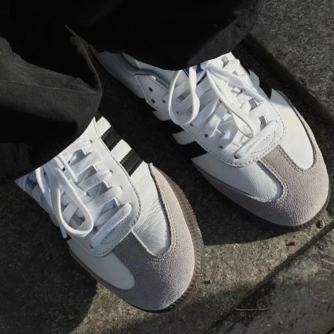 Adidas 三叶草 女款复古黑白时尚透气经典低帮轻便 SAMBA鞋B75806
