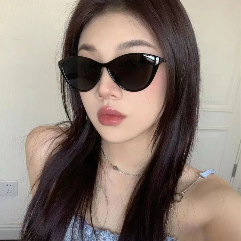 2023新款欧美甜酷辣妹风猫眼小脸太阳镜墨镜女造型ins网红韩系潮