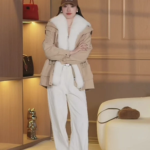 【梦幻蝴蝶】派克服狐狸毛大毛领女可拆卸獭兔内胆冬季时尚外套-115