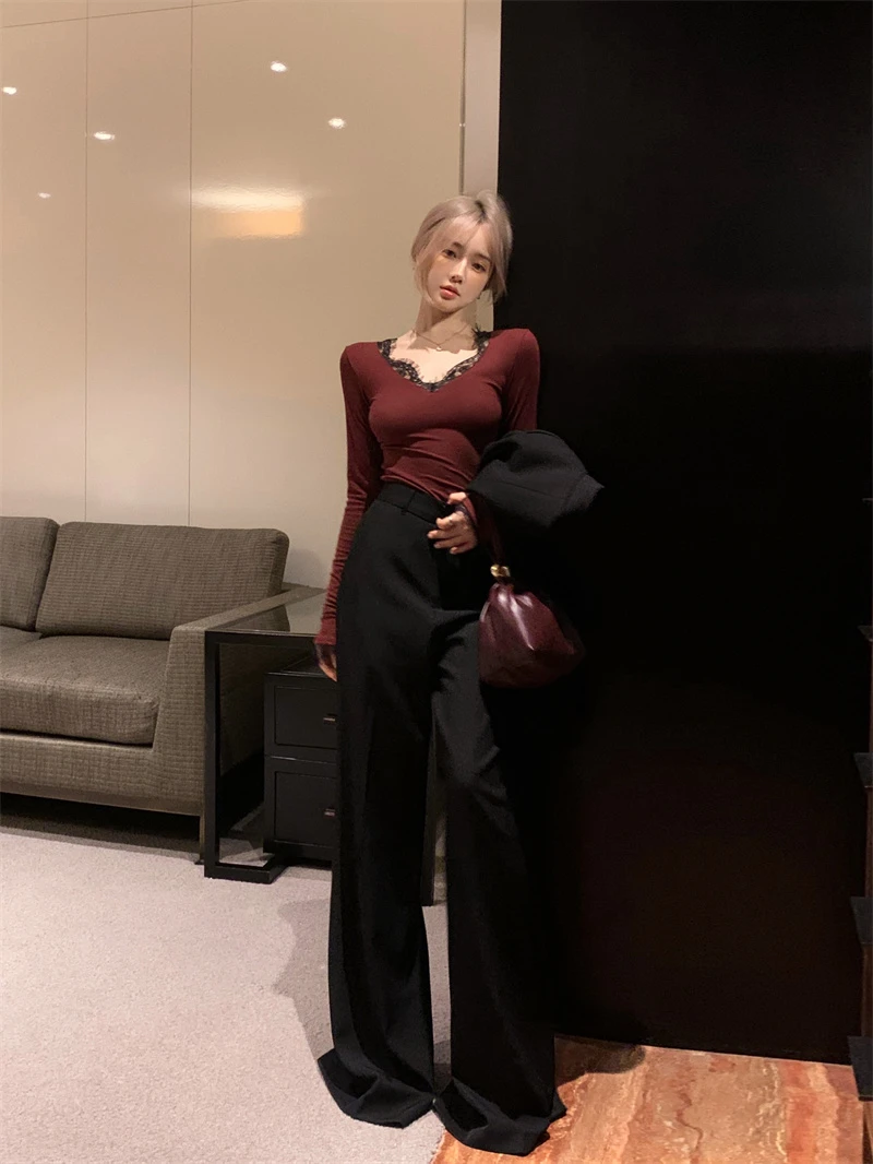 高级感v领蕾丝花边修身显瘦打底上衣搭配休闲直筒阔腿长西裤秋季