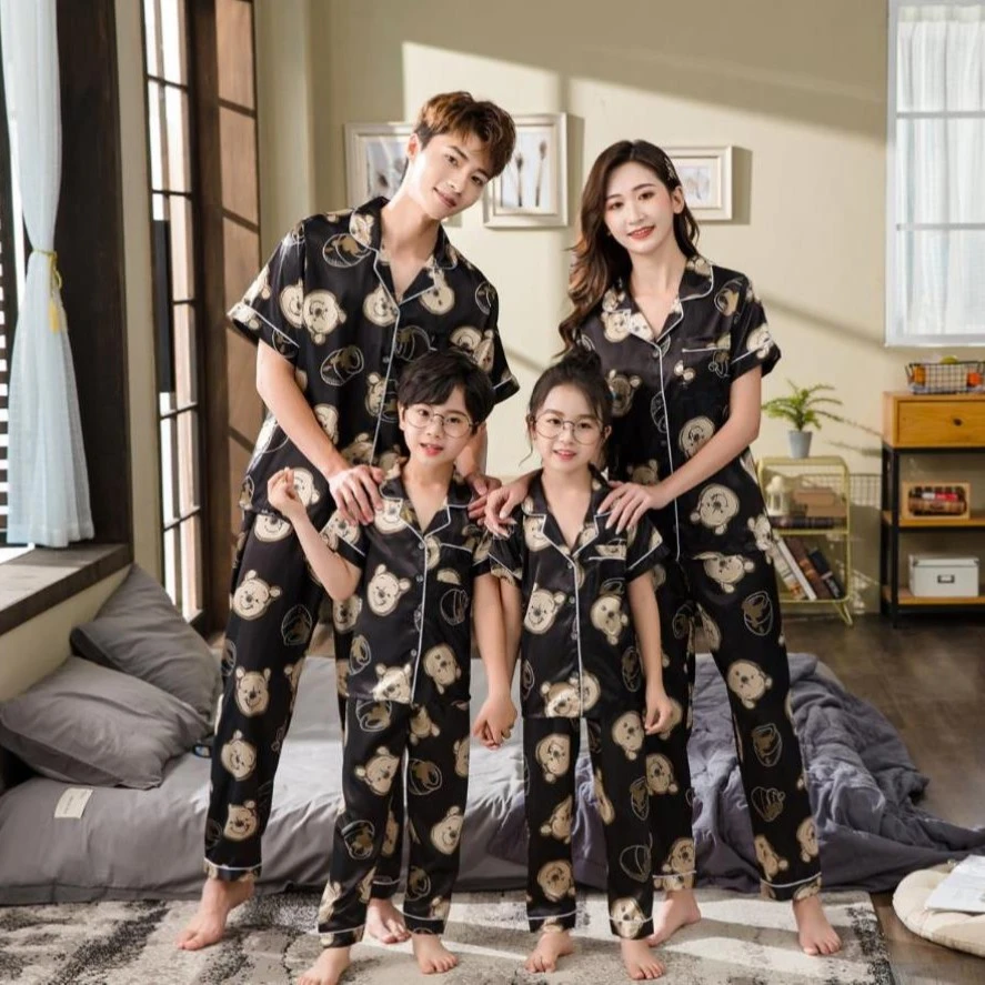 亲子睡衣一家三口家庭装冰丝绸短袖长裤母女中大童四口家居服夏天