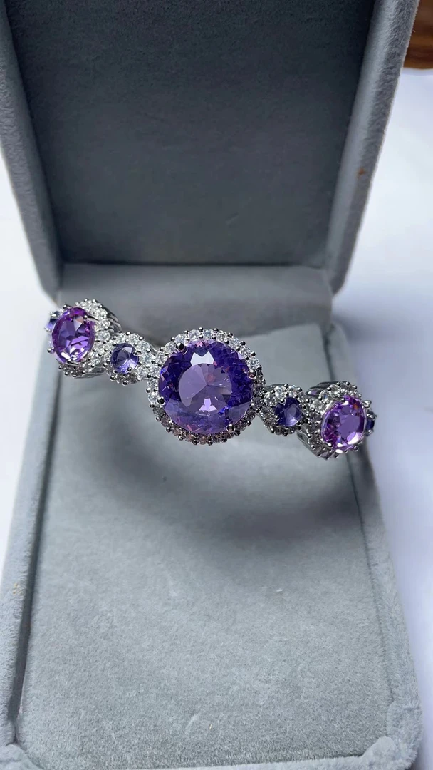 【缅甸彩色矿业】手镯 SYL209紫手镯