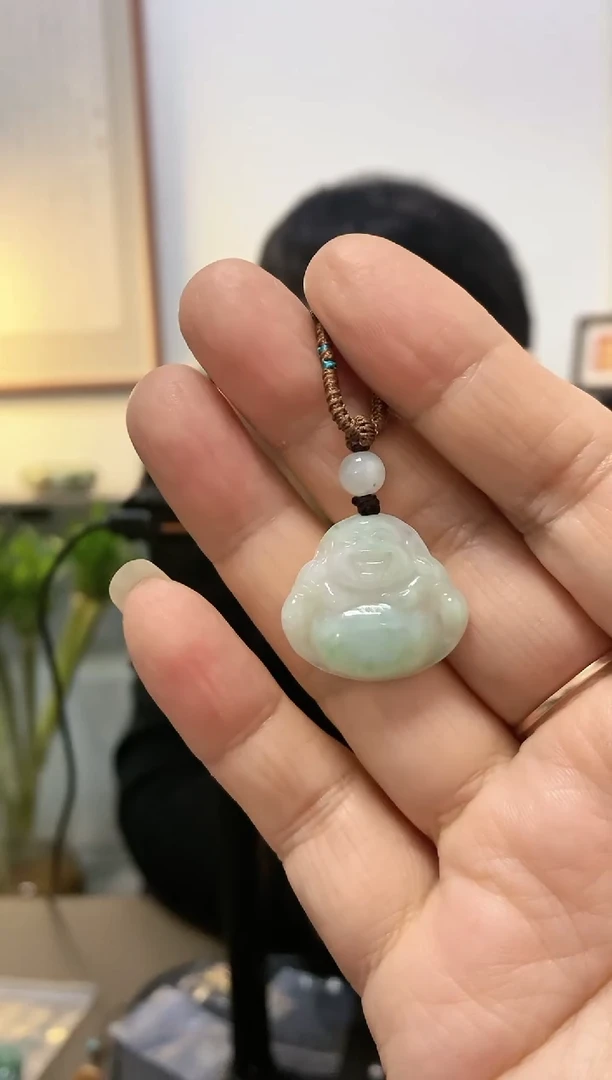 【闪购商品】翡翠颈饰未镶嵌佛公吊坠