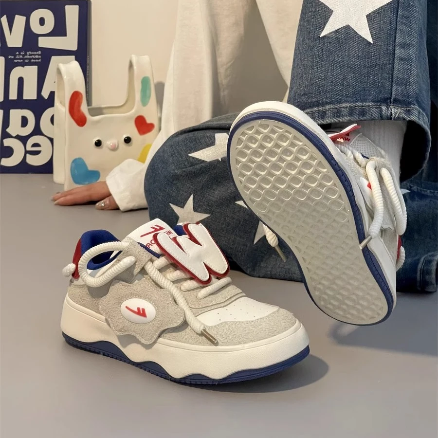 回力W字母面包鞋女运动鞋夏季透气百搭小白鞋小众显脚小厚底板鞋