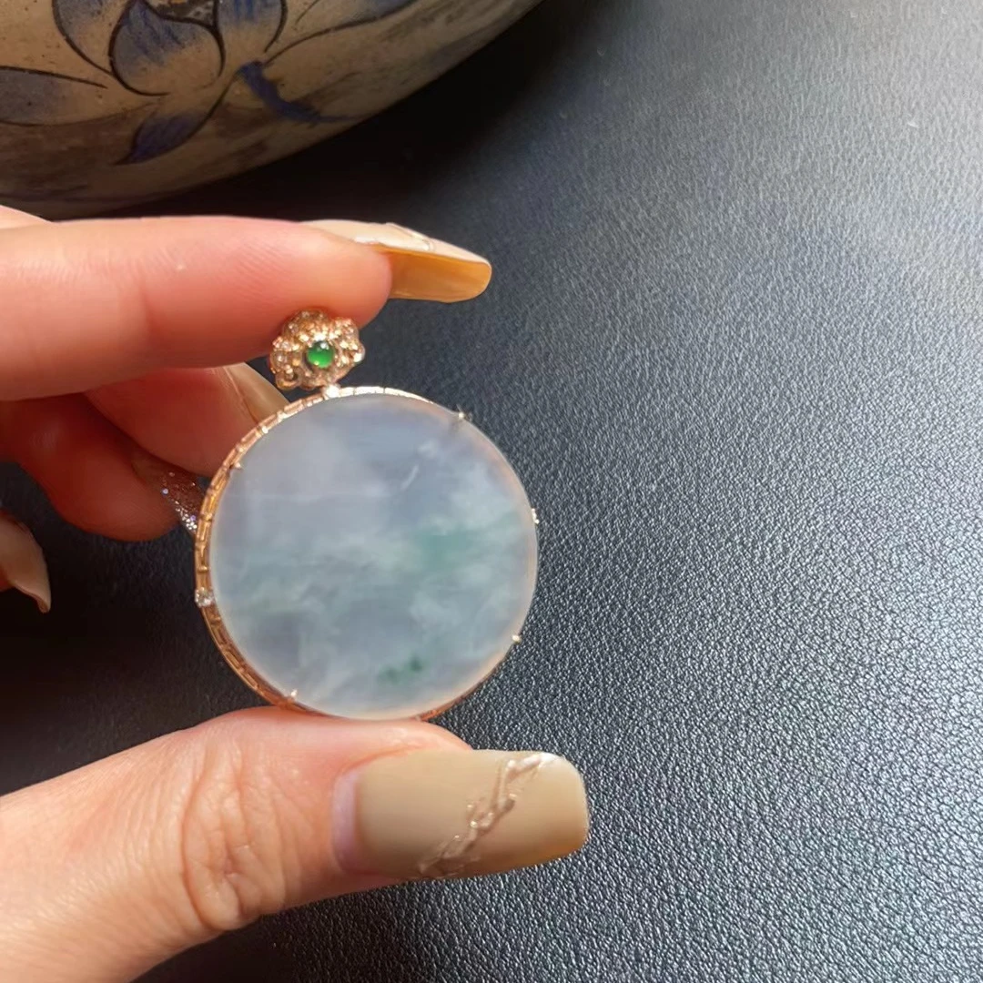 天然翡翠A货无事牌吊坠